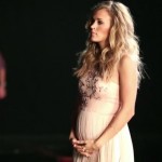 Carrie Underwood pregnant)